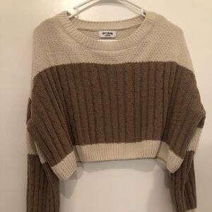 Two-Tone Cable Knit Cropped Crewneck Sweater - Cream & Brown
